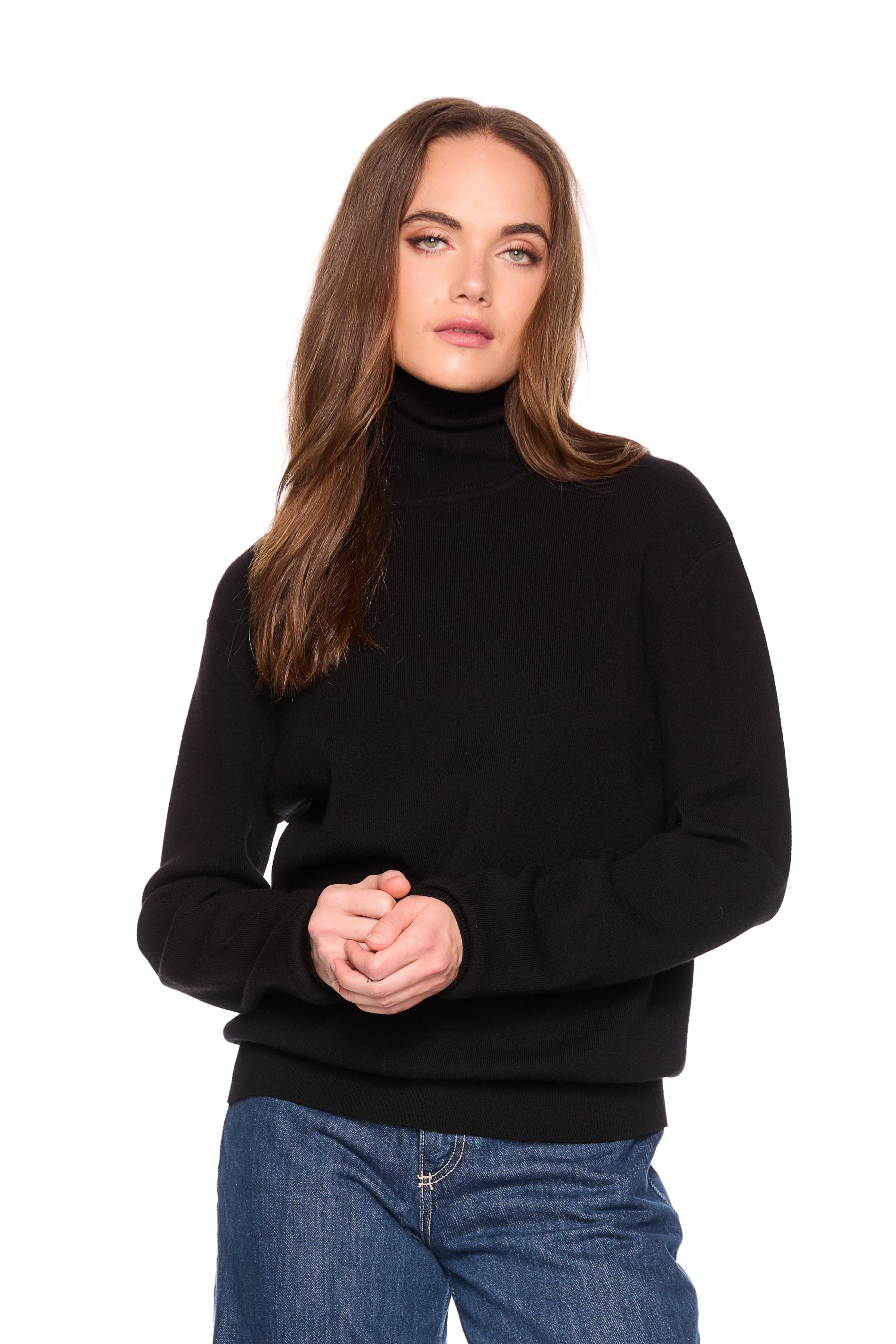 oversized turtleneck sweater