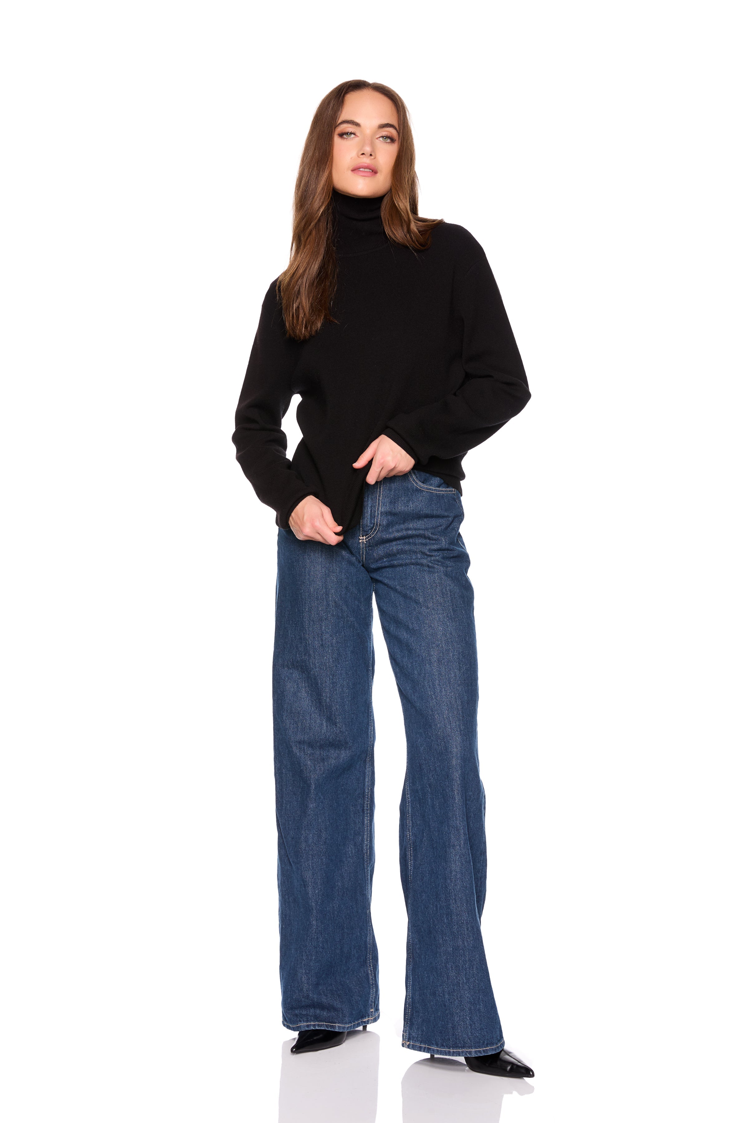 oversized turtleneck sweater