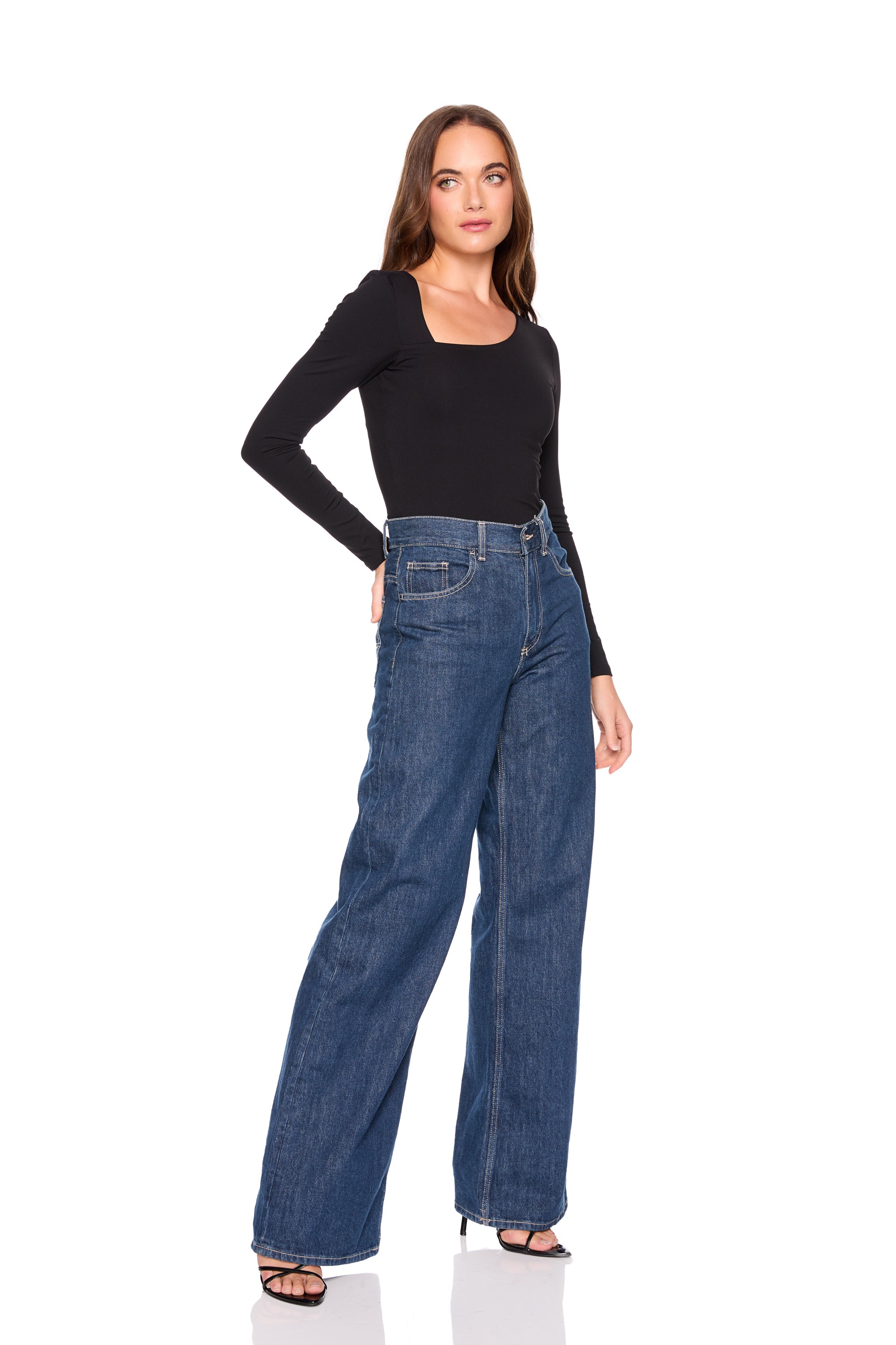 diagonal front long sleeve top