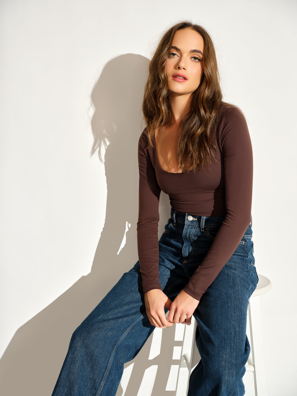 essential scoop front long lseeve top