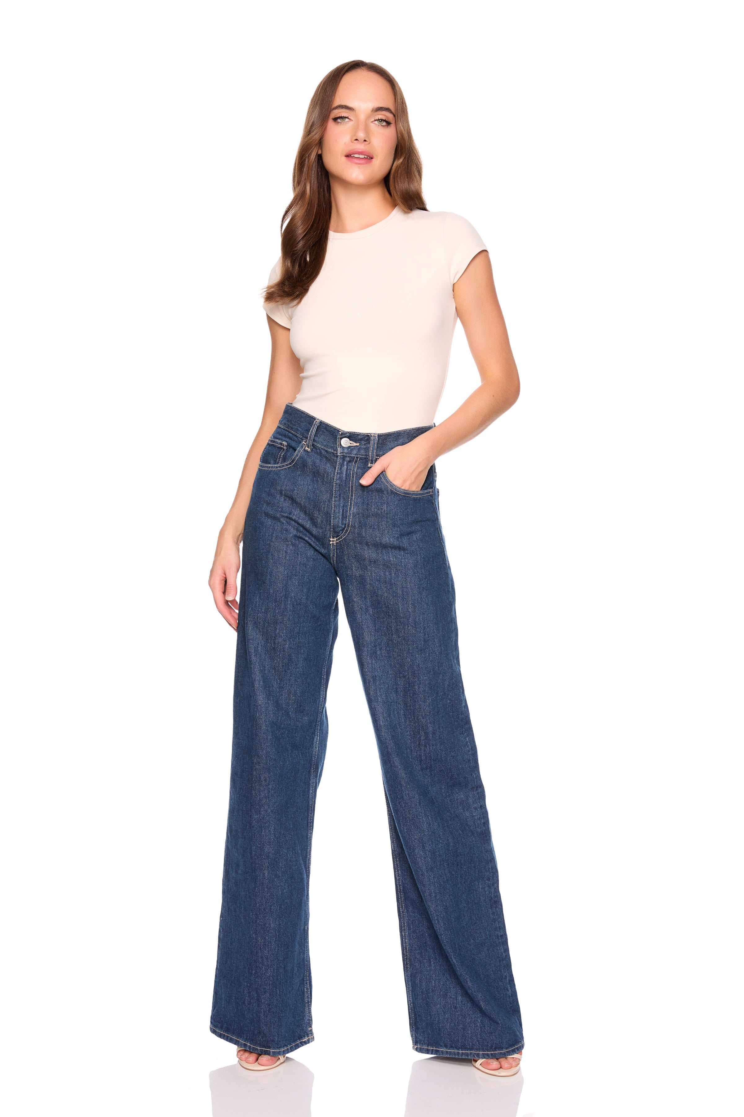 essential crew short sleeve tee