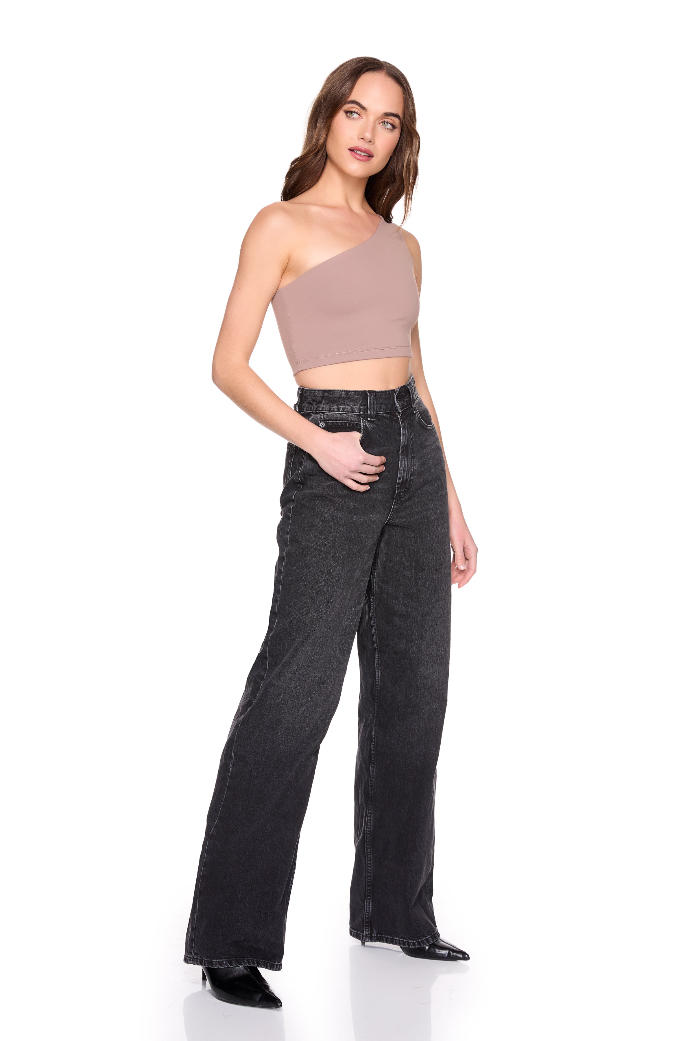 essential one shoulder crop top