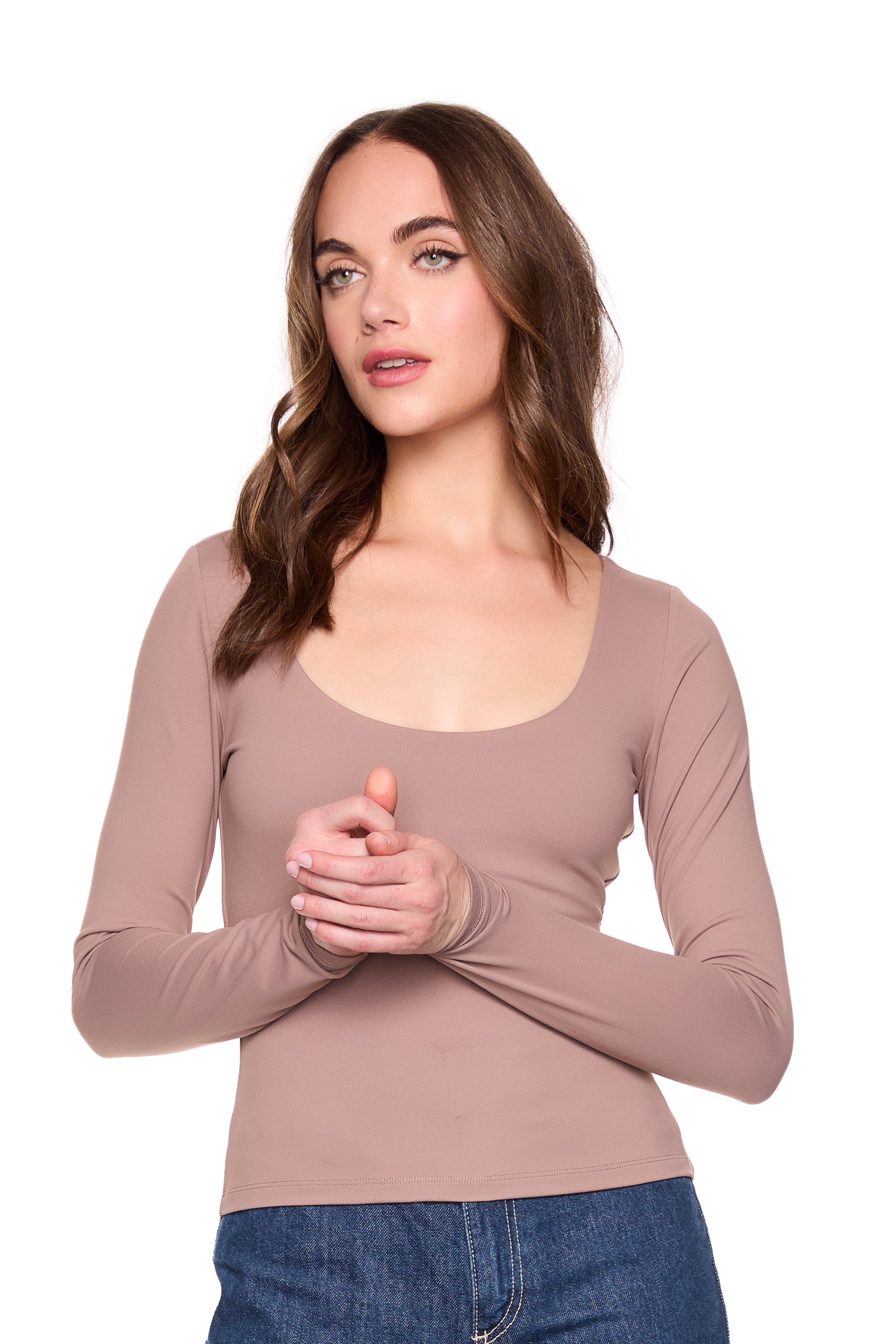 essential scoop front long lseeve top