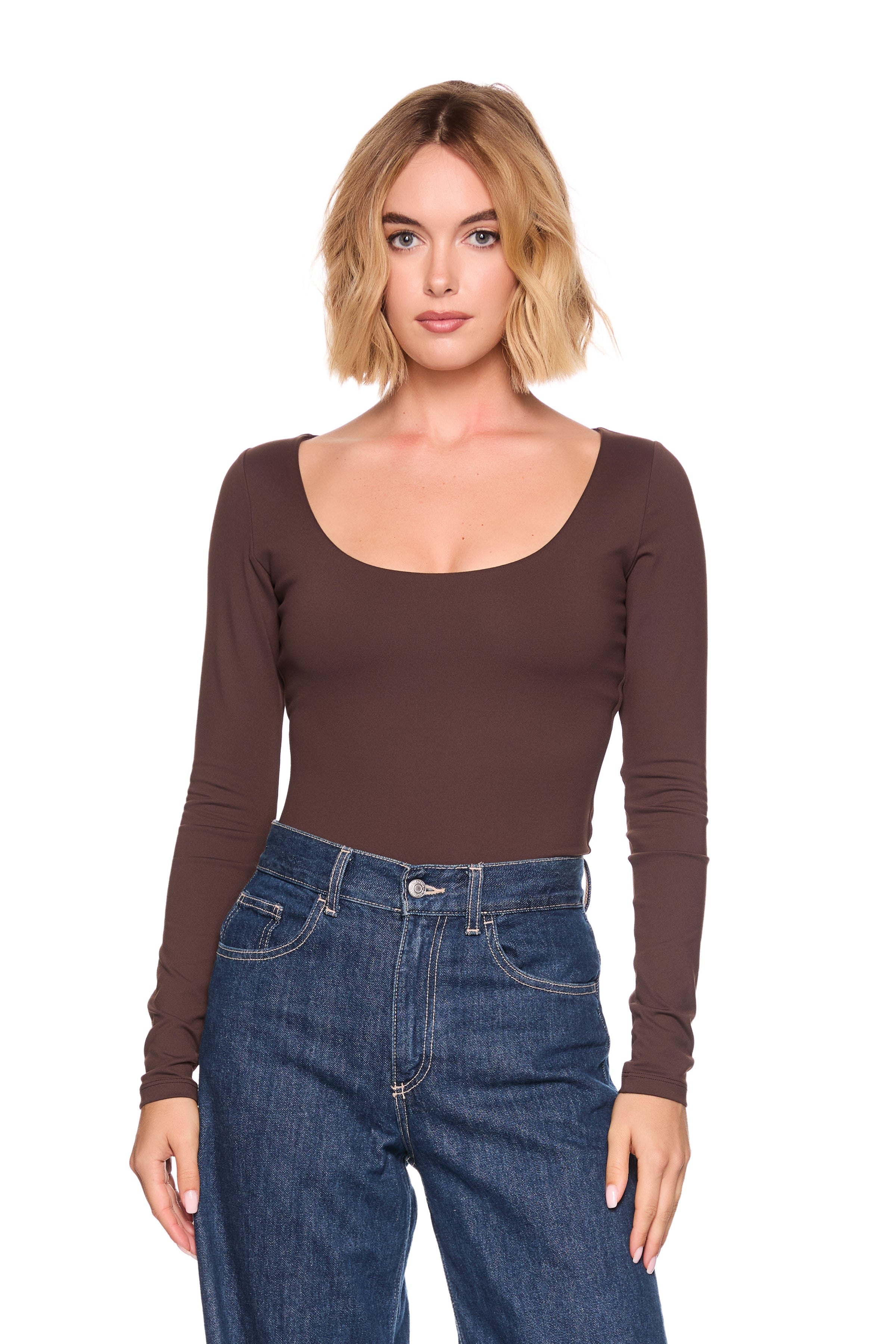 essential scoop front long lseeve top